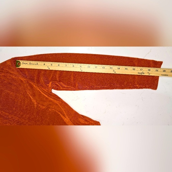 LeLis Collection Gold Bronze Lightweight Long Sleeve Blouse Size Large - Picture 8 of 11